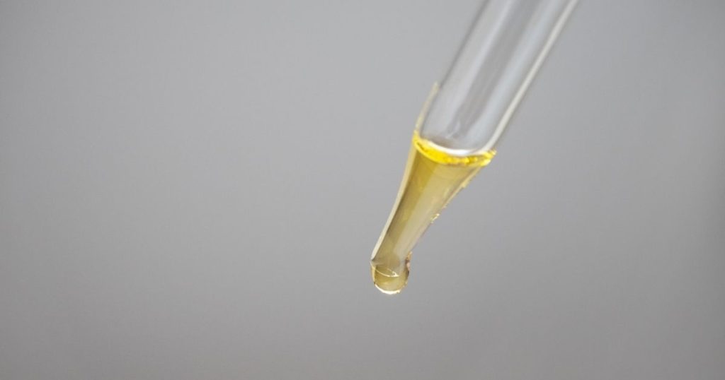 レチノール美容液